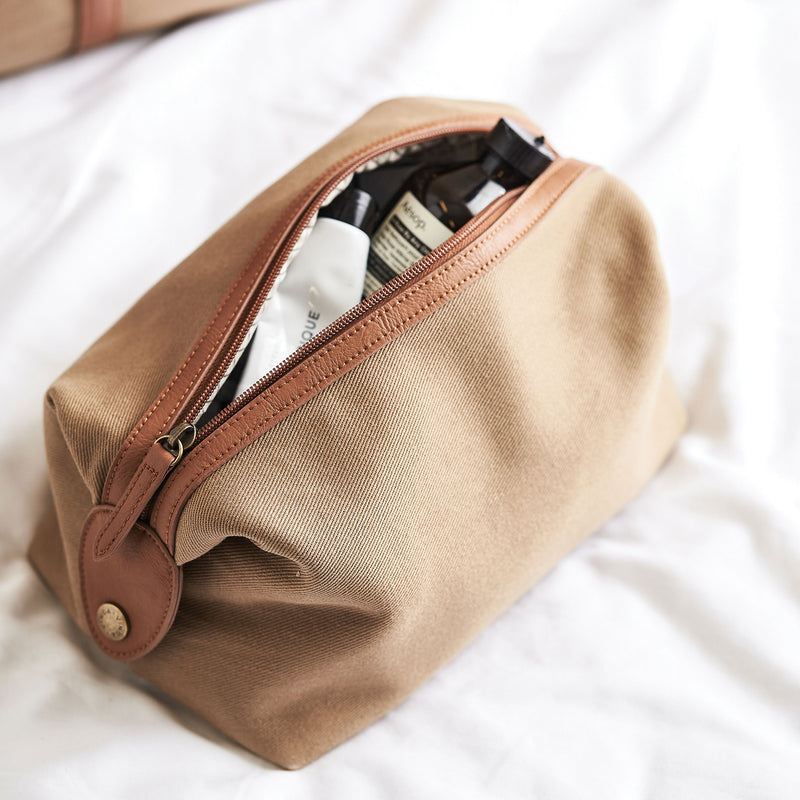 Sloane RCS Recycled Polyester Toiletry Bag Bags The Ethical Gift Box (DEV SITE)   