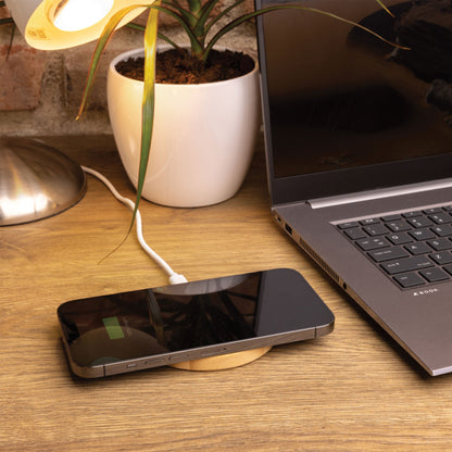 Bamboo 15W Wireless Charger Tech The Ethical Gift Box (DEV SITE)   